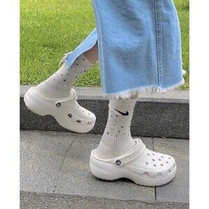 Crocs Women's size 11 Classic Platform Clog Comfort Shoes Slip On Sandal h